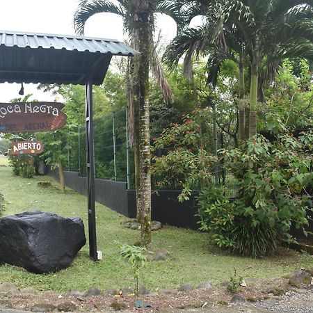 Hotel Roca Negra Del Arenal La Fortuna Exterior foto