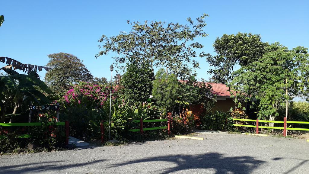 Hotel Roca Negra Del Arenal La Fortuna Exterior foto